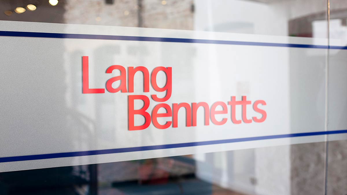 (c) Lang-bennetts.co.uk